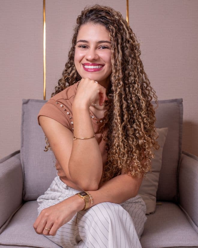 Vitória de Paula, psicóloga na Clínica Matriori